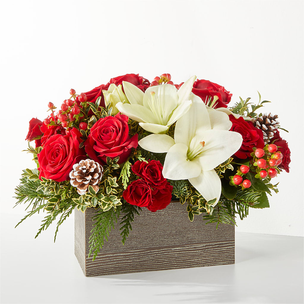 Snowy Wonderland Bouquet – Country Cottage Floral Creations, Conroe TX