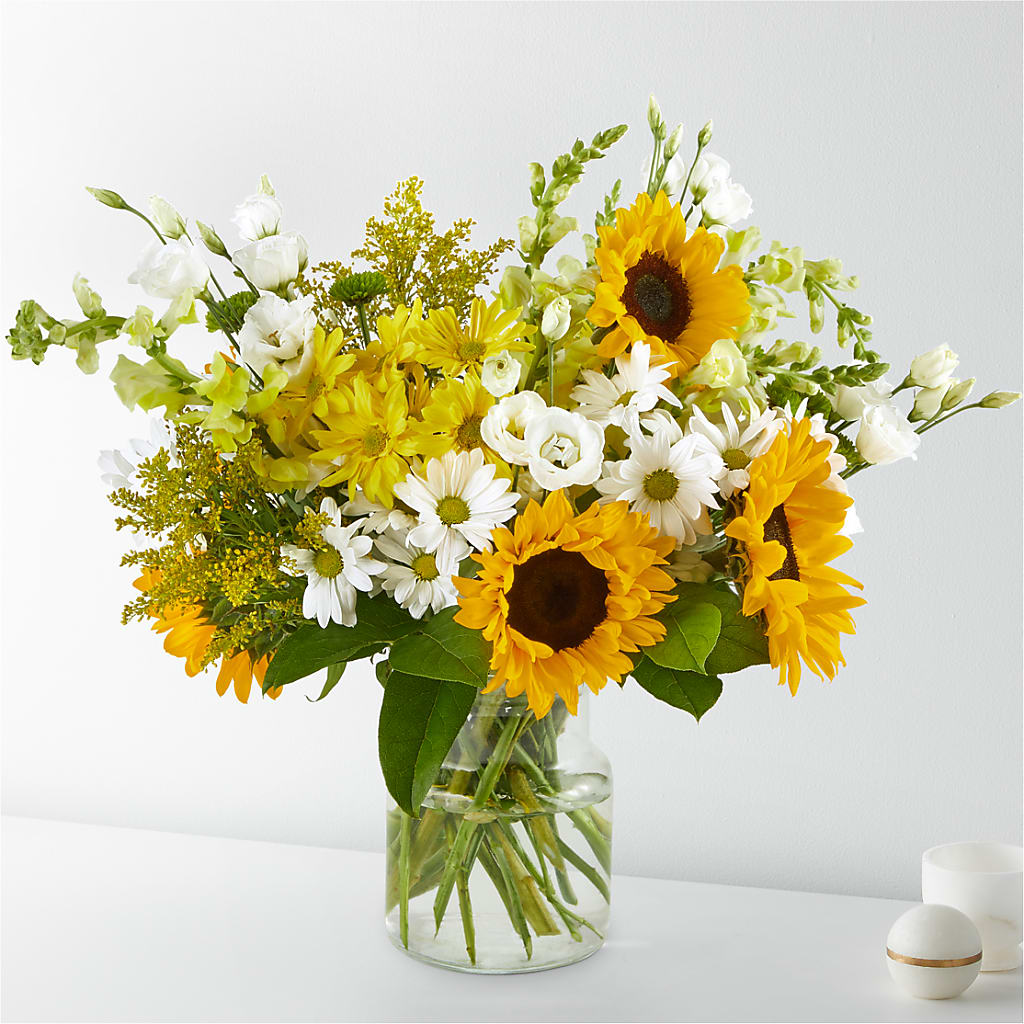 Hello Sunshine Bouquet – Country Cottage Floral Creations, Conroe TX