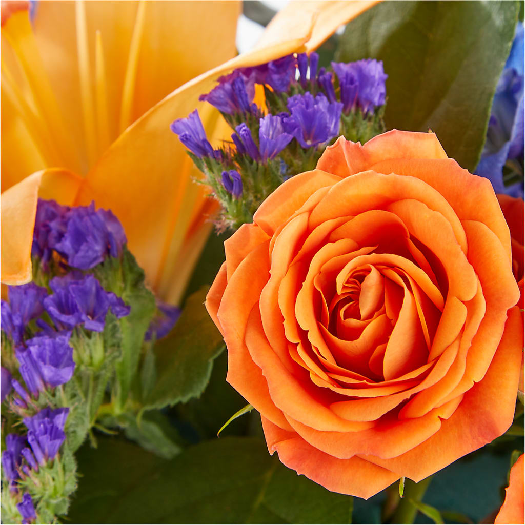 Radiant Citrus Box Bouquet – Country Cottage Floral Creations, Conroe TX