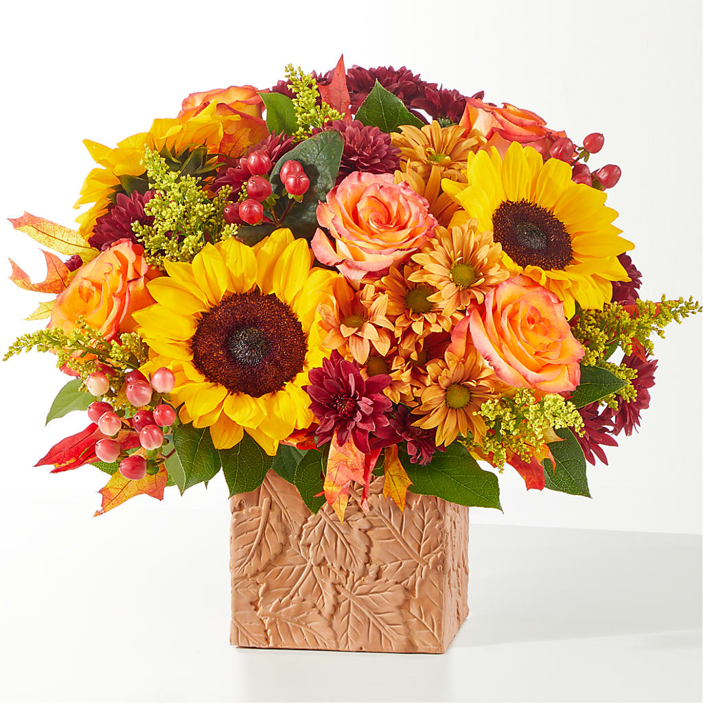 The Outdoors Bouquet – Country Cottage Floral Creations, Conroe TX