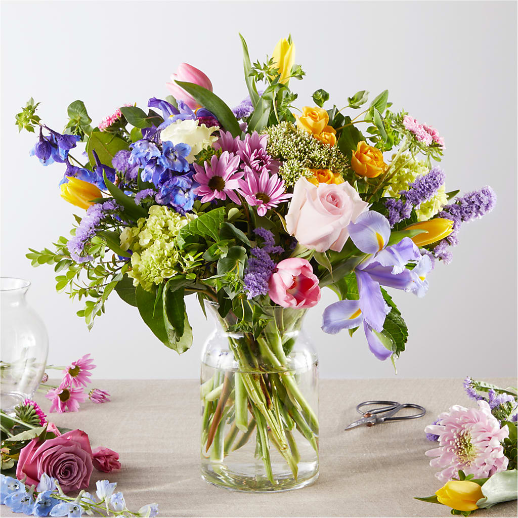 Pastel Tradition - A Florist Original – Country Cottage Floral Creations, Conroe TX