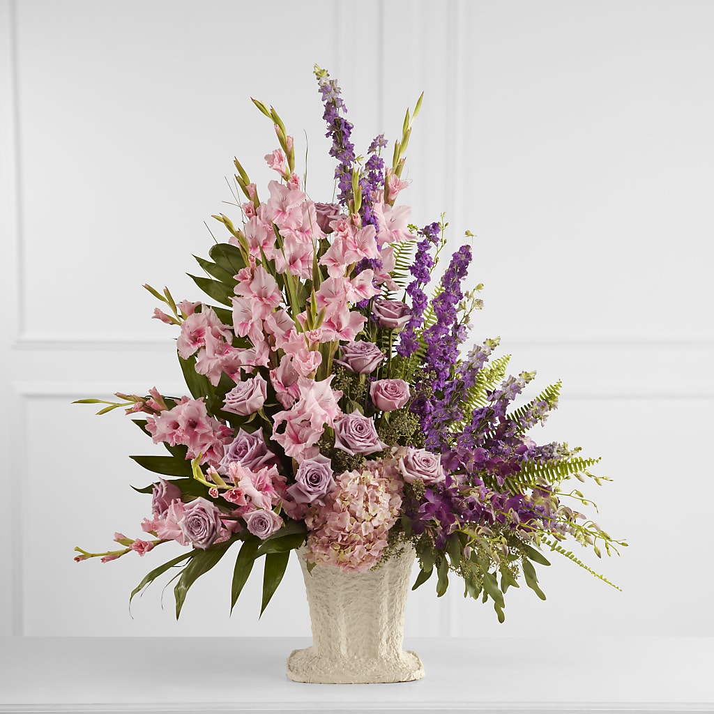 Flowing Garden Arrangement – Country Cottage Floral Creations, Conroe TX