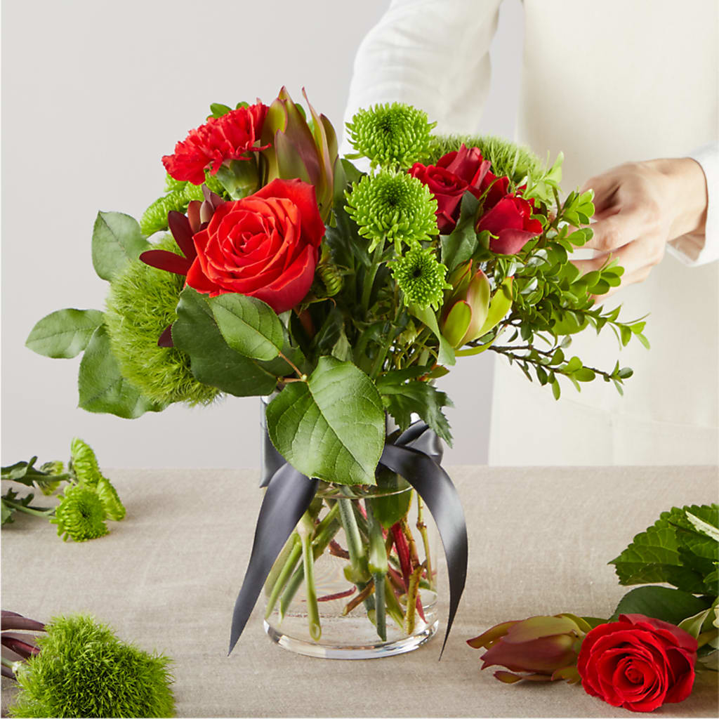 Heritage Kindle – A Florist Original –  Country Cottage Floral Creations, Conroe TX
