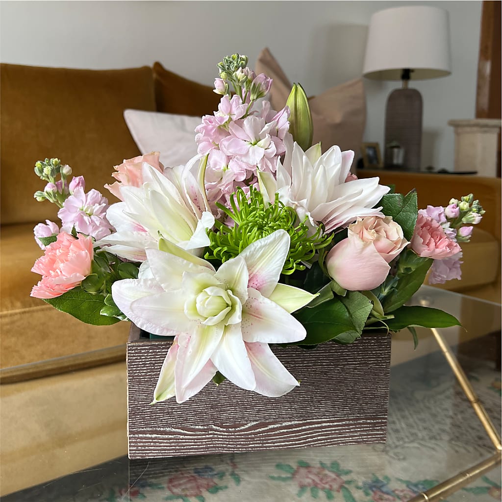 Beautiful Spirit Basket –  Country Cottage Floral Creations, Conroe TX
