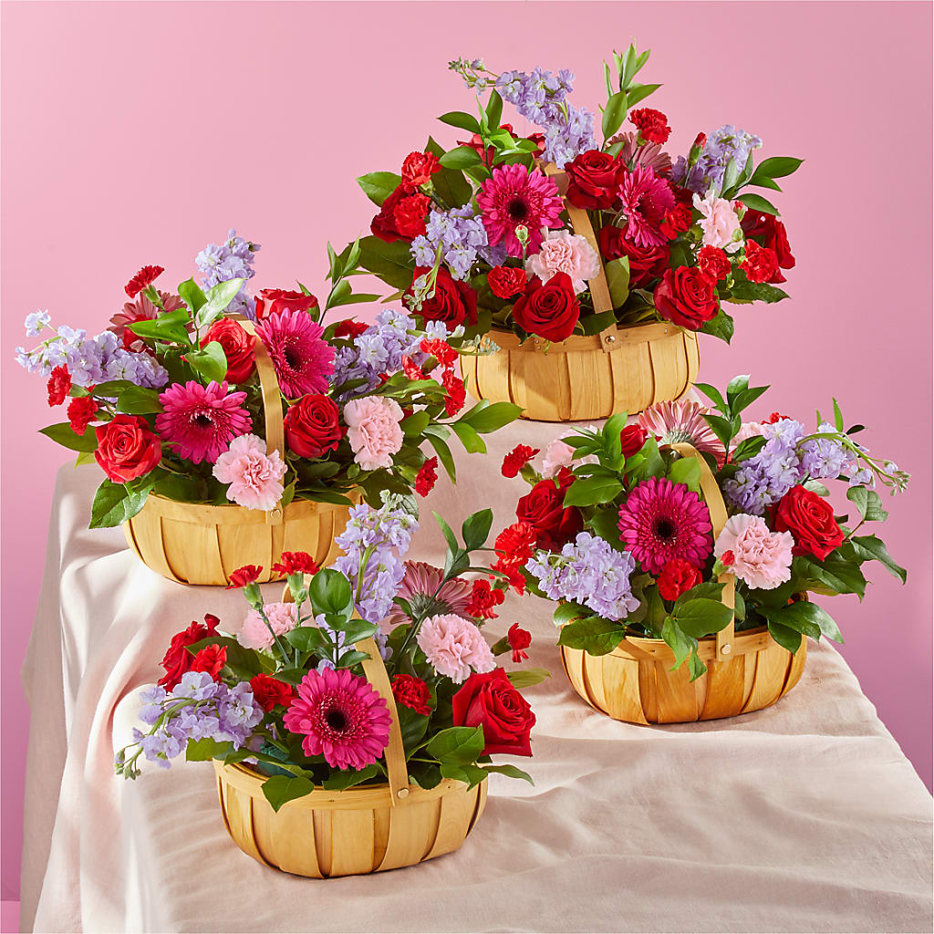 Pink Picnic Basket –  Country Cottage Floral Creations, Conroe TX