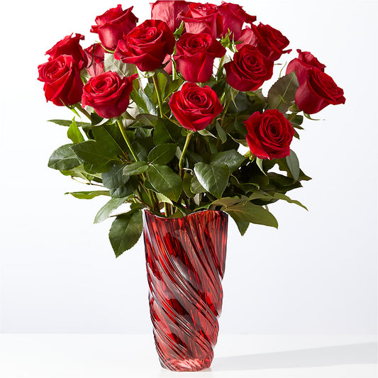 Clásico ramo de rosas rojas del amor con jarrón de lujo en espiral