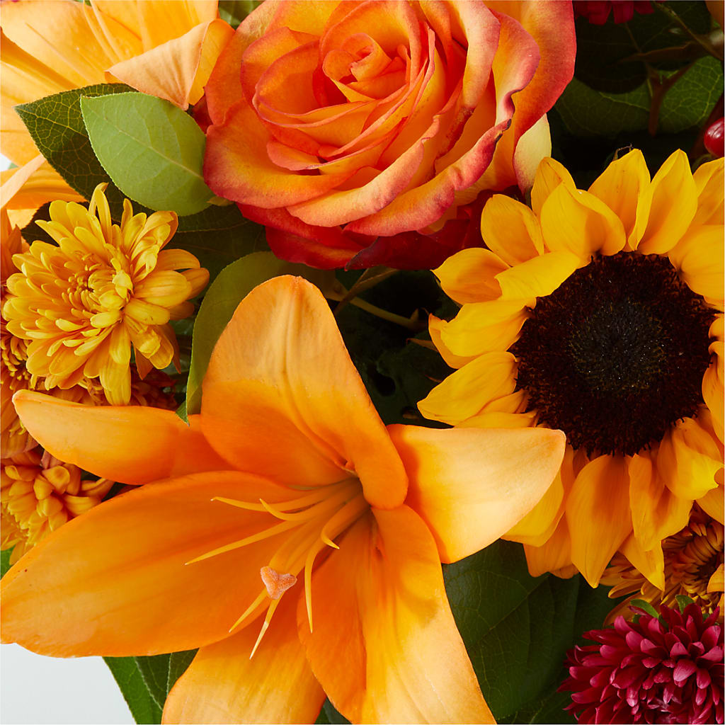 Grateful Centerpiece –  Country Cottage Floral Creations, Conroe TX