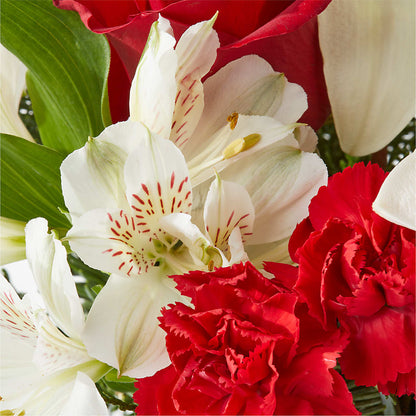 Holiday Season Bouquet –  Country Cottage Floral Creations, Conroe TX