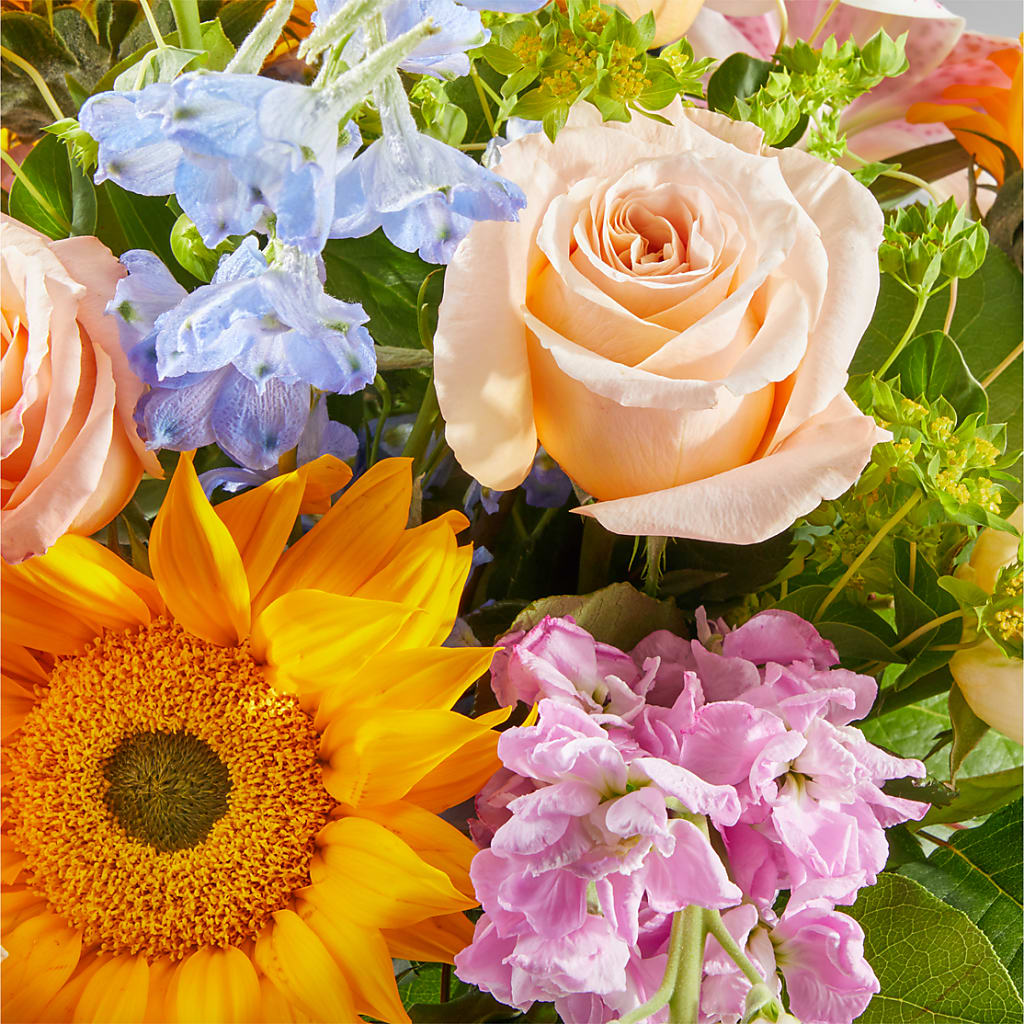 Dreamy Meadows Bouquet –  Country Cottage Floral Creations, Conroe TX
